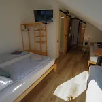 House - Czyrna *