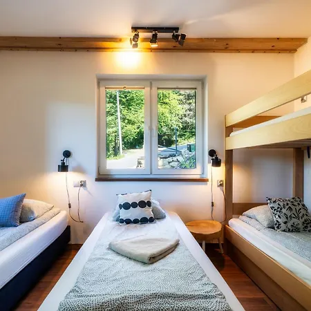 Ferienhaus House - Czyrna