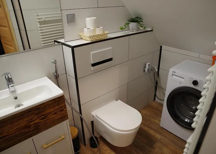 House - Czyrna שצ'צ'ירק